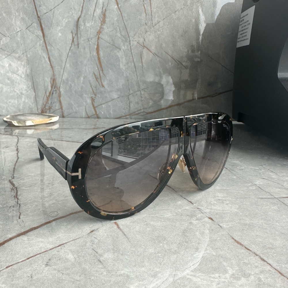 Tom Ford Troy Pilot Sunglasses